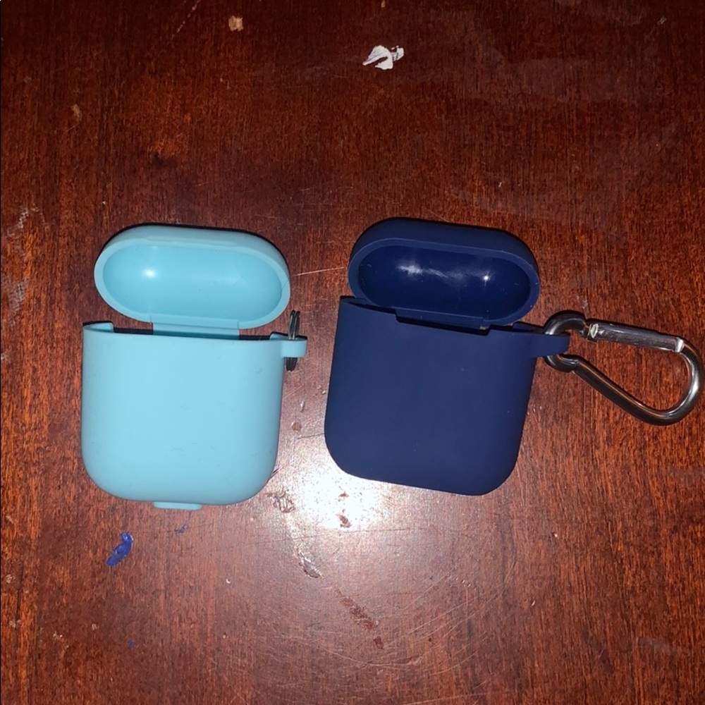 2 airpod cases
